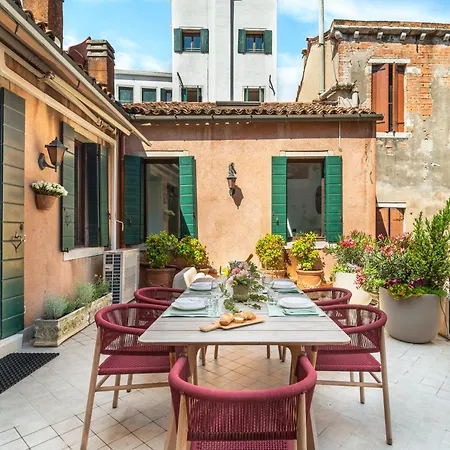 San Barnaba Palace R&R-2